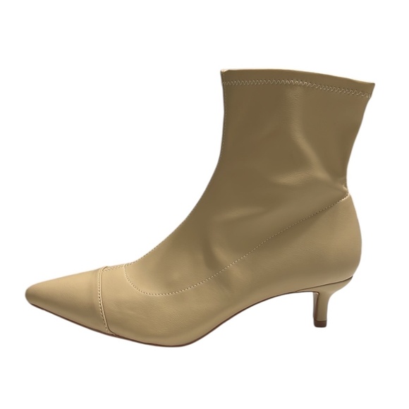 Journee Collection Jadde Ankle Boots Size 8.5 - Picture 7 of 12